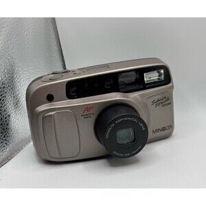 Minolta Freedom Silver Streak Zoom 35mm Point & Shoot Camera Tested